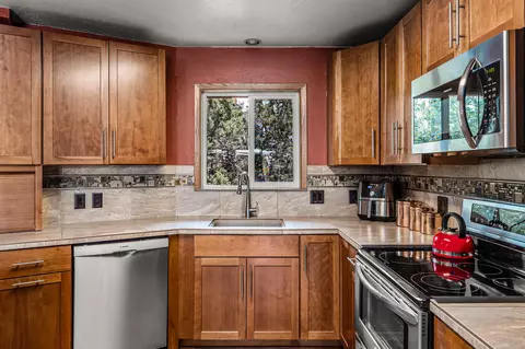 61785 Ten Barr Ranch Rd, Bend, OR 97701 photo 14