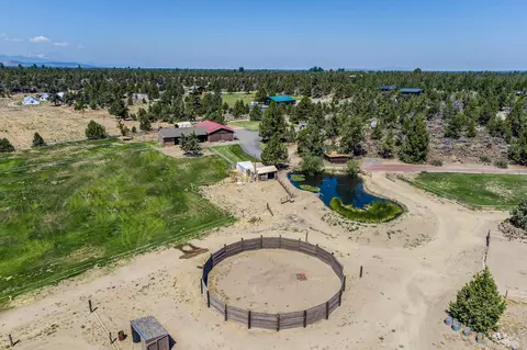 61785 Ten Barr Ranch Rd, Bend, OR 97701 photo 40