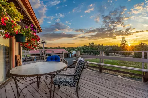 61785 Ten Barr Ranch Rd, Bend, OR 97701 photo 11