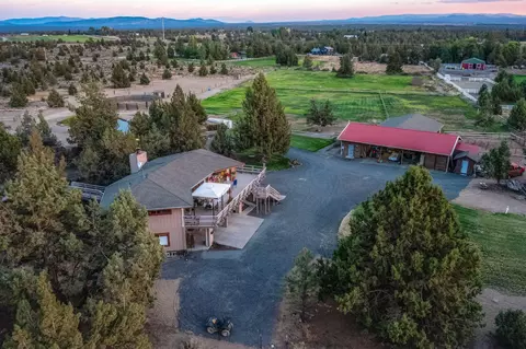 61785 Ten Barr Ranch Rd, Bend, OR 97701 photo 47
