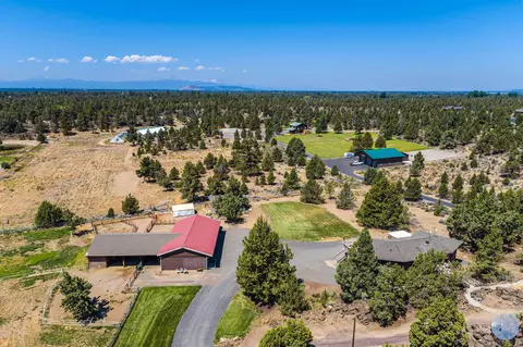 61785 Ten Barr Ranch Rd, Bend, OR 97701 photo 43