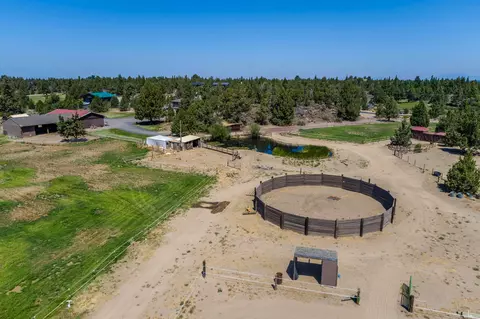 61785 Ten Barr Ranch Rd, Bend, OR 97701 photo 41