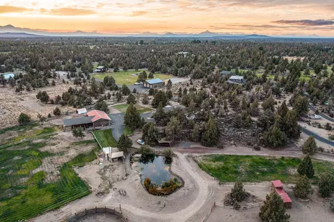 61785 Ten Barr Ranch Rd, Bend, OR 97701 photo 48