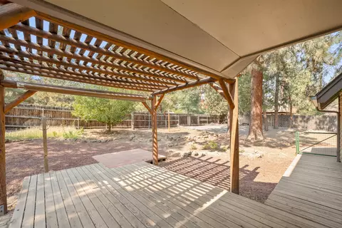 20554 Cambridge Ct, Bend, OR 97702 photo 30
