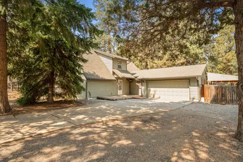 20554 Cambridge Ct, Bend, OR 97702 photo 43