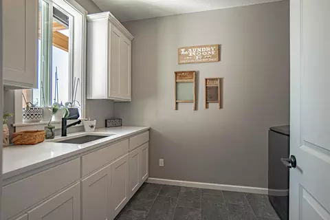 Other - 3808 Willow Springs Rd, Central Point, OR 97502 photo 4 of 5