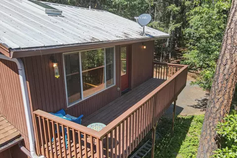 648 Green Tree Loop, Grants Pass, OR 97527 photo 8