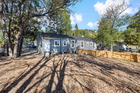128 130 Onyx St, Eagle Point, OR 97524 photo 6