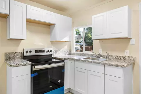 128 130 Onyx St, Eagle Point, OR 97524 photo 16
