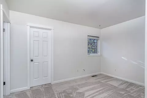 21380 Oakview Dr, Bend, OR 97701 photo 25