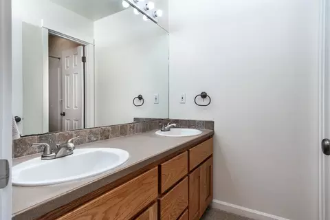 21380 Oakview Dr, Bend, OR 97701 photo 28