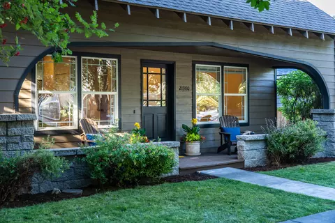 21380 Oakview Dr, Bend, OR 97701 photo 4