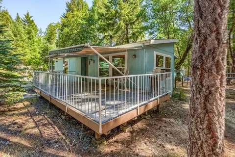 301 E Crow Rd, Merlin, OR 97532 photo 18