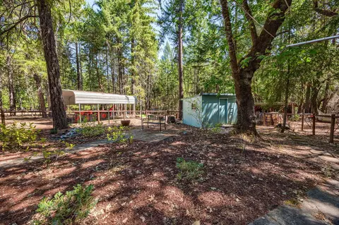 301 E Crow Rd, Merlin, OR 97532 photo 22