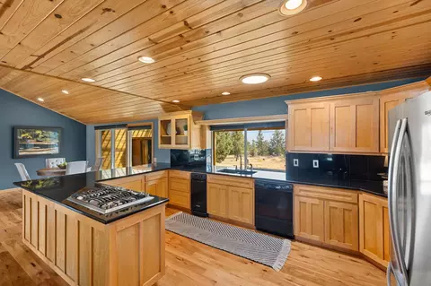 65300 Concorde Ln, Bend, OR 97703 photo 15