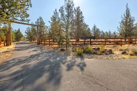 65300 Concorde Ln, Bend, OR 97703 photo 49