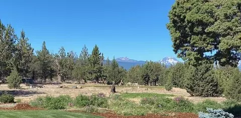 65300 Concorde Ln, Bend, OR 97703 photo 4