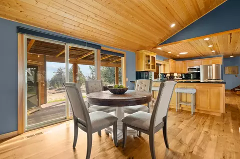 65300 Concorde Ln, Bend, OR 97703 photo 19