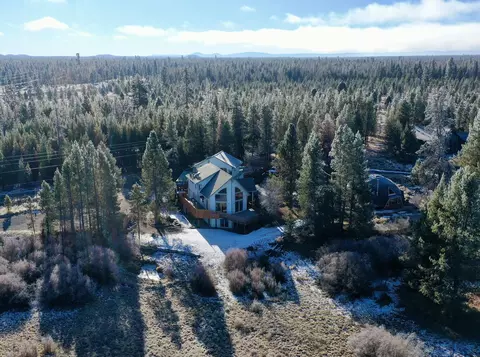 17364 Beaver Pl, Bend, OR 97707
