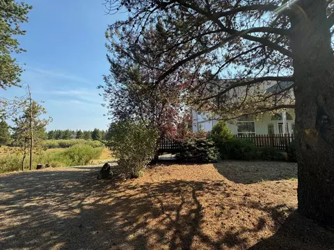 17364 Beaver Pl, Bend, OR 97707 photo 41