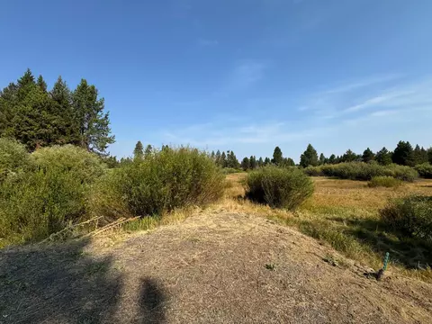 17364 Beaver Pl, Bend, OR 97707 photo 8