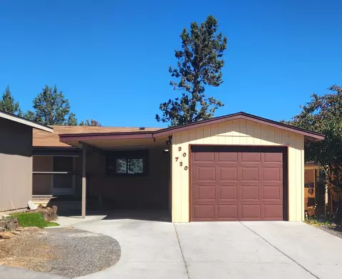 20720 Hoopskirt Ct #88, Bend, OR 97701