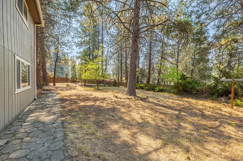 18995 Baker Rd, Bend, OR 97702 photo 49