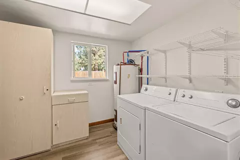 18995 Baker Rd, Bend, OR 97702 photo 28