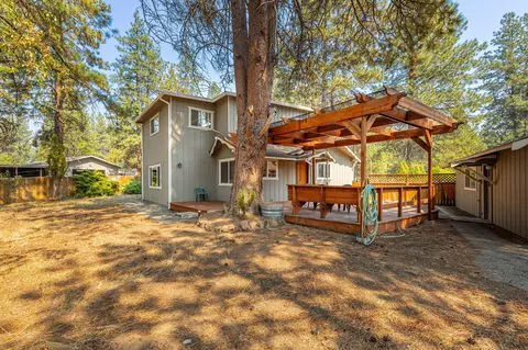 18995 Baker Rd, Bend, OR 97702 photo 47