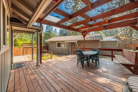18995 Baker Rd, Bend, OR 97702 photo 10