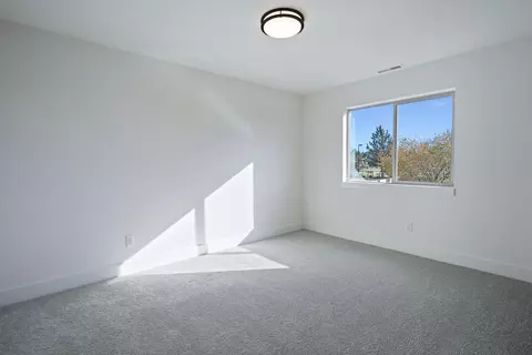 21141 Beall Dr #LOT 5, Bend, OR 97701 photo 31