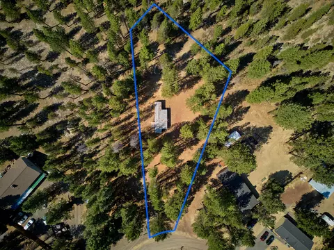 15352 Bear St, La Pine, OR 97739 photo 3
