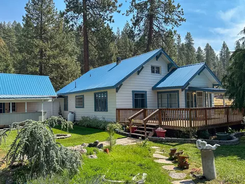701 S Park Ave, Chiloquin, OR 97624