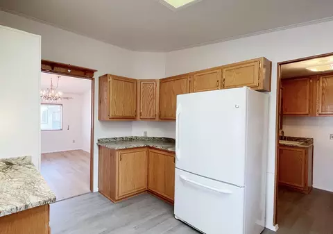 555 Freeman Rd #60, Central Point, OR 97502 photo 12