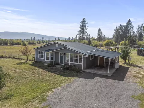 466 Goode Ln, Prospect, OR 97536