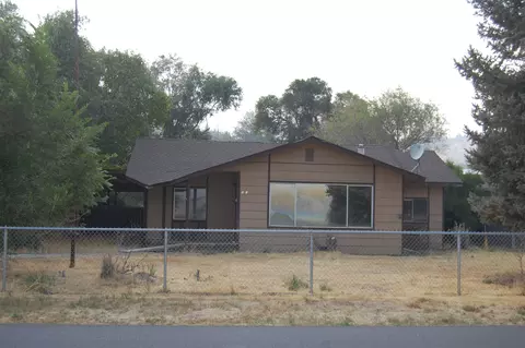 845 SW Rimrock Rd, Prineville, OR 97754