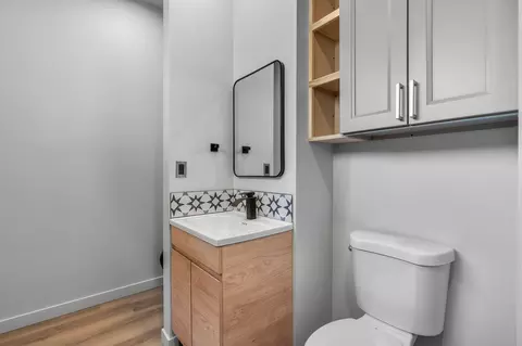446 NE Burnside Avenue Apt 1 2 3 Ave #1, 2 & 3, Bend, OR 97701 photo 16