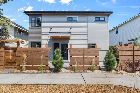446 NE Burnside Avenue Apt 1 2 3 Ave #1, 2 & 3, Bend, OR 97701 photo 4