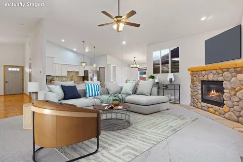 20544 Peak Ave, Bend, OR 97702