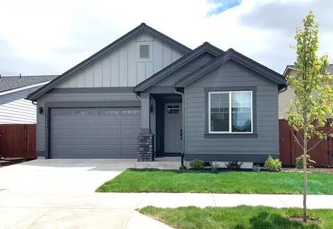1348 NE Whistle Way, Prineville, OR 97754