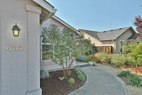 432 Westminster Dr, Eagle Point, OR 97524 photo 5