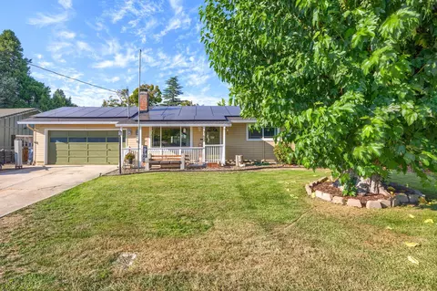 762 Herman Ave, Medford, OR 97501