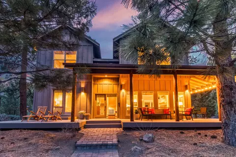 19697 Winter Wren Loop, Bend, OR 97702 photo 2