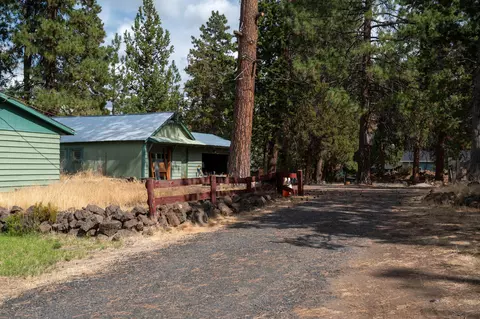 61494 SW Blakely Rd, Bend, OR 97702 photo 11