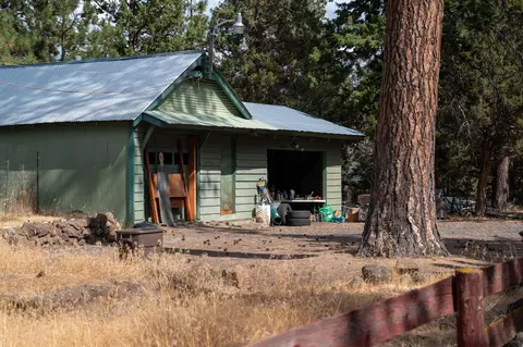 61494 SW Blakely Rd, Bend, OR 97702 photo 12