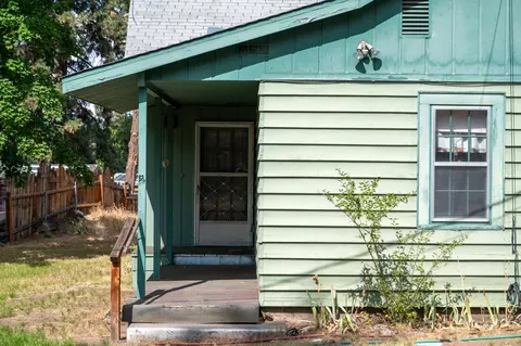 61494 SW Blakely Rd, Bend, OR 97702 photo 3