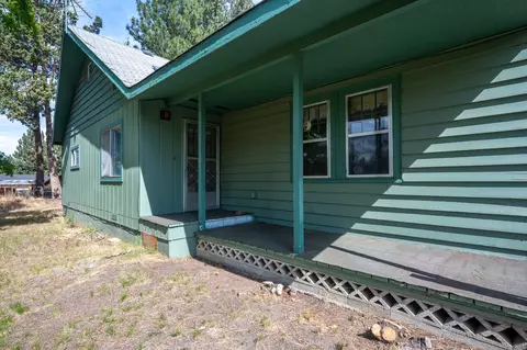 61494 SW Blakely Rd, Bend, OR 97702 photo 4