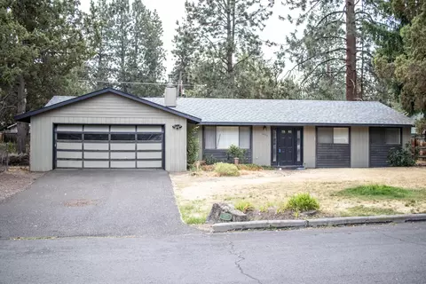 1825 SE Pitts Dr, Bend, OR 97702