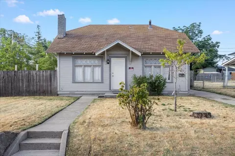 211 W Jackson St, Medford, OR 97501