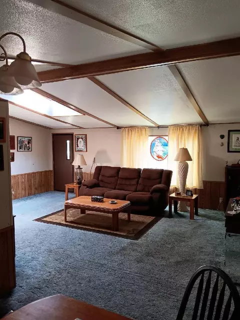 641 Hedy Jayne, Medford, OR 97501